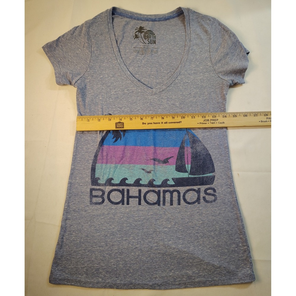 Fifth Sun Bahamas Graphic Tee Shirt Womens Medium Blue VNeck Tropical Sailboat - Picture 4 of 6
